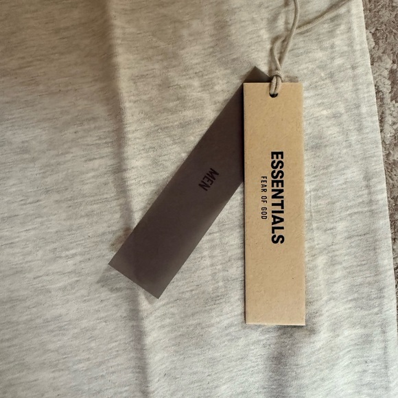 Fear of God Essentials Light Oatmeal Tee - Picture 3 of 6